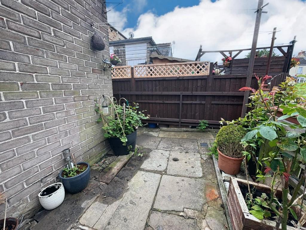 Garden area new.jpg