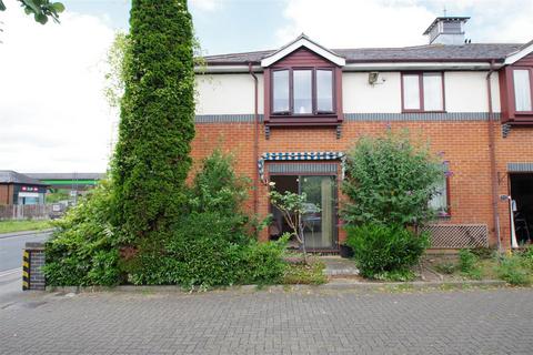 1 bedroom flat for sale, Reading Road, Pangbourne