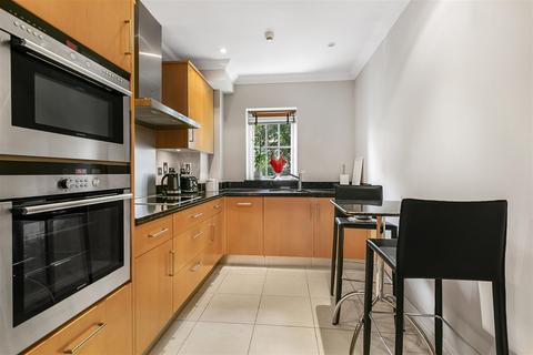 undefined, Wall Hall Drive, Aldenham