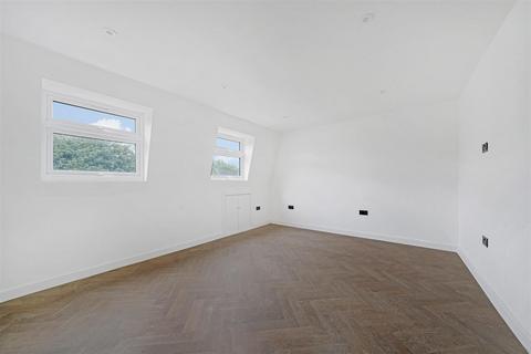 2 bedroom flat for sale, Nevill Road, N16