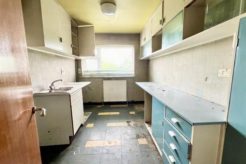 3 bedroom detached house for sale, Timbertree Road, Cradley Heath