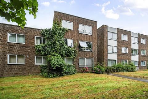 2 bedroom flat for sale, Willow Grove, Chislehurst