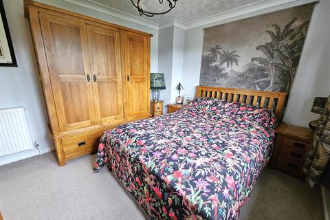 26 Cross Park, Buckland Monachorum, Yelverton, PL20 7NJ