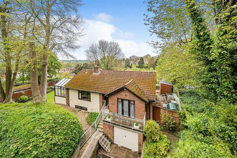 2 bedroom detached bungalow for sale, Blounts Court, Potterne