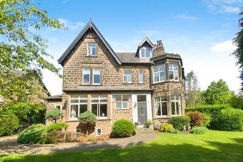 6 bedroom semi-detached house to rent, Rutland Drive, Harrogate, HG1 2NS