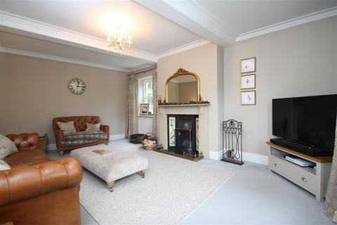 5 bedroom detached house for sale, High Street, York YO26