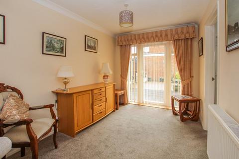 3 bedroom detached house for sale, Windsor Avenue, Leighton Buzzard