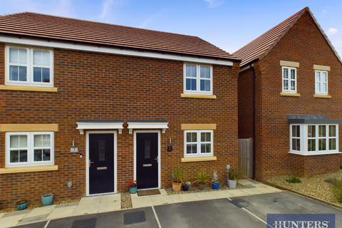 2 bedroom semi-detached house for sale, Millfields Drive, Scarborough