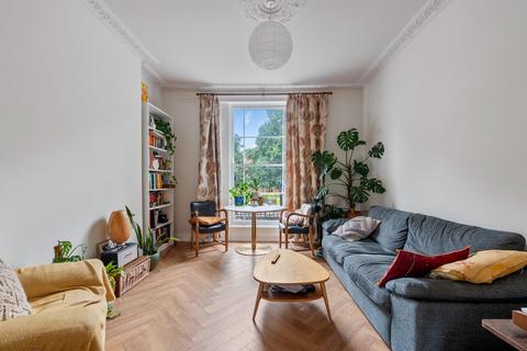 2 bedroom maisonette for sale, Mildmay Road, London, N1