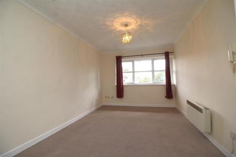 1 bedroom apartment for sale, Herlington House, Orton Malborne, Peterborough