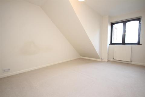 1 bedroom flat to rent, Leas Road, Guildford