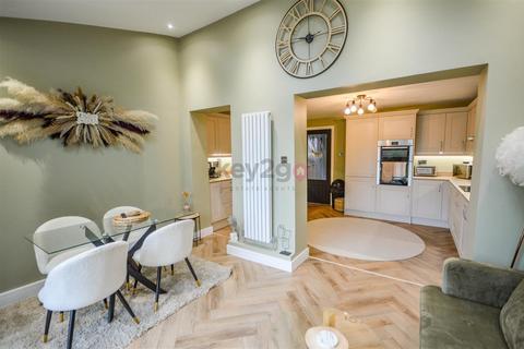 24 Caldbeck Place, North Anston, Sheffield, S25 4JY