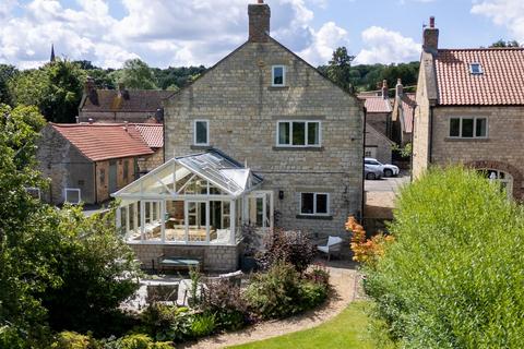 6 bedroom detached house for sale, 3, Temperance Courtyard, Welburn, York, YO60 7DZ