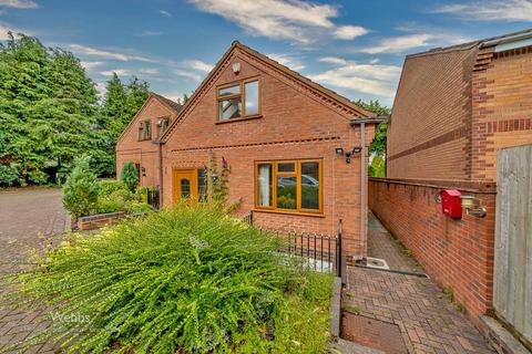 3 bedroom semi-detached house for sale, Westhall Gate, Bloxwich, Walsall WS3