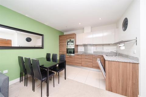 2 bedroom apartment to rent, Bromyard House, Bromyard Avenue, London, W3