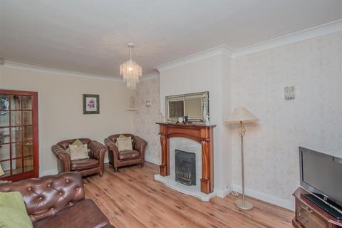 2 bedroom semi-detached house for sale, Hill End Crescent, Leeds