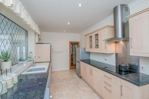 2 bedroom semi-detached house for sale, Hill End Crescent, Leeds