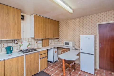 4 bedroom end of terrace house for sale, Mistress Lane, Leeds