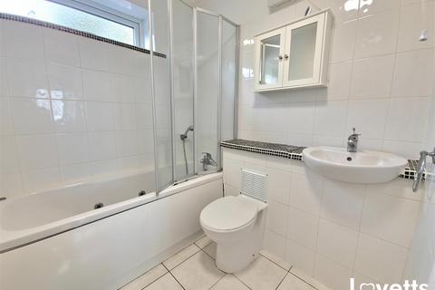 Flat 4, 77 Cornwall Gardens, Cliftonville, Margate, CT9 2JE