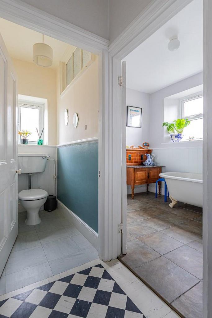 Bathroom/WC
