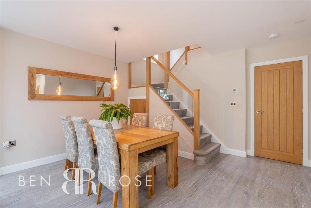 Kitchen/Dining Room/Snug