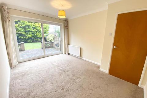 4 bedroom detached house to rent, Sandown Way, Bexhill On Sea