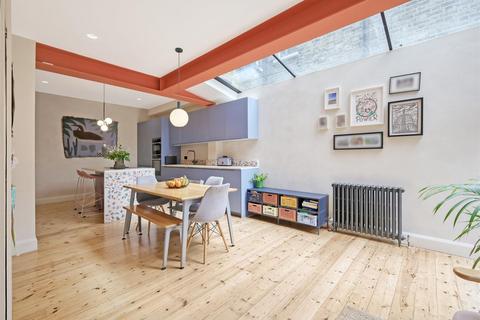 5 bedroom house for sale, Scotts Road, London E10