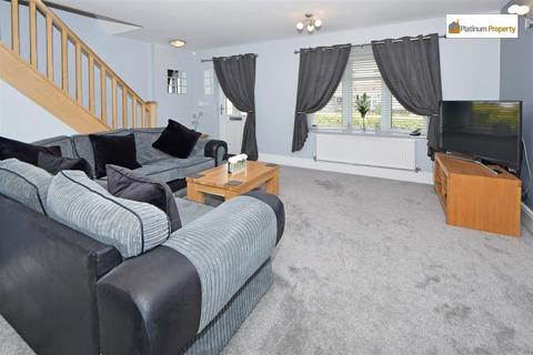 3 bedroom detached house for sale, Glaisher Drive, Stoke-On-Trent ST3