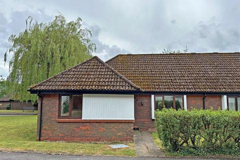 2 bedroom semi-detached bungalow for sale, Bramble Walk, Redhill