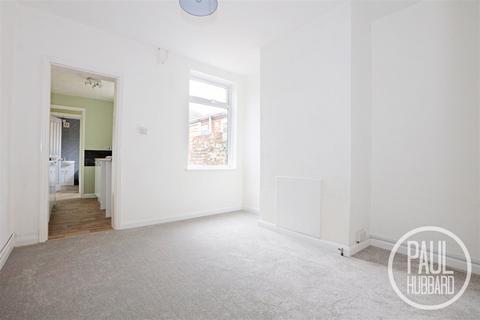 2 bedroom terraced house for sale, Union Road, Lowestoft, NR32