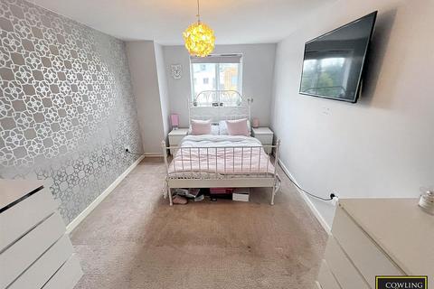 2 bedroom apartment for sale, Ramsden Court, Golden Jubilee Way, Wickford