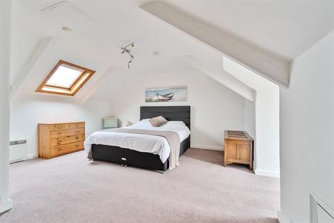 5 bedroom terraced house for sale, Fernleigh Road, Wadebridge