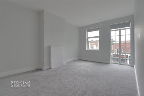 1 bedroom in a house share to rent, Greenford, UB6