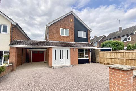 3 bedroom detached house for sale, Westray Drive, Hinckley LE10