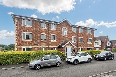 2 bedroom flat for sale, Broad Oak Close, Eastbourne