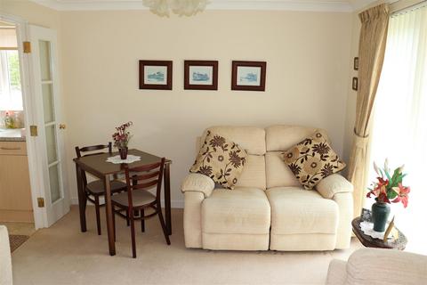 1 bedroom retirement property for sale, Croxall Court, Leighswood Road, Aldridge