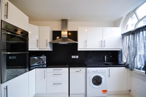 3 bedroom flat to rent, Earsby Street, Kensington, W14