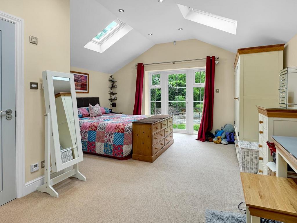 Img (14).jpg