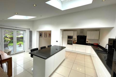 4 bedroom detached house for sale, Yellow Lodge Drive, Westhoughton, Bolton