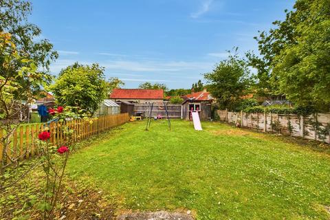 2 bedroom cottage for sale, Beckside, Nettleham, Lincoln