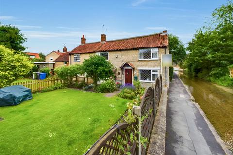 2 bedroom cottage for sale, Beckside, Nettleham, Lincoln