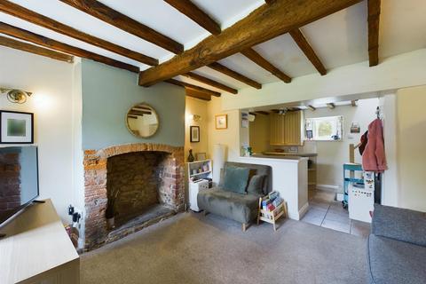 17 Beckside, Nettleham, Lincoln, LN2 2PH