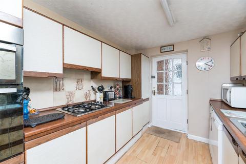 10 Rumplecroft, Otley, LS21 2RE