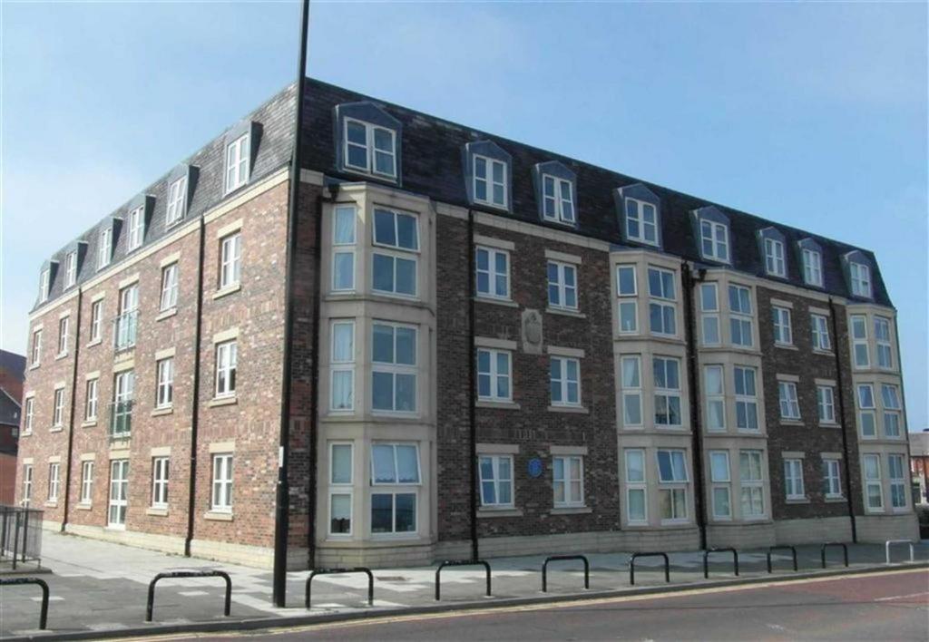Winslow Court, Cullercoats 2 bed apartment for sale £159,950