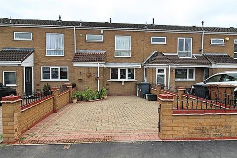 3 bedroom terraced house for sale, Lanchester Way, Birmingham B36