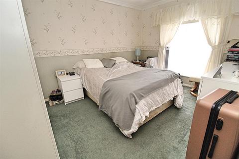 154 Lanchester Way, Birmingham, B36 9LE
