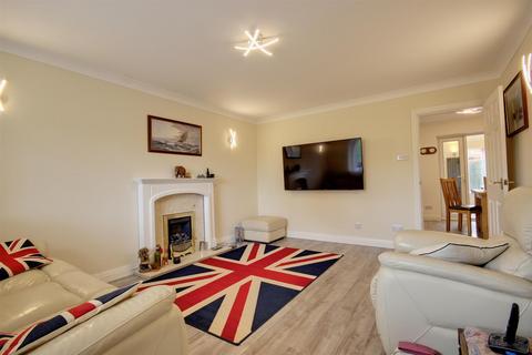 3 bedroom semi-detached house for sale, Marsh Drive, Beverley