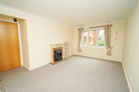 2 bedroom retirement property for sale, Rosebery Court, Leighton Buzzard