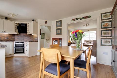 4 bedroom end of terrace house for sale, Waterside Road, Beverley