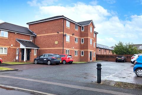 1 bedroom flat for sale, Padiham Close, Leigh